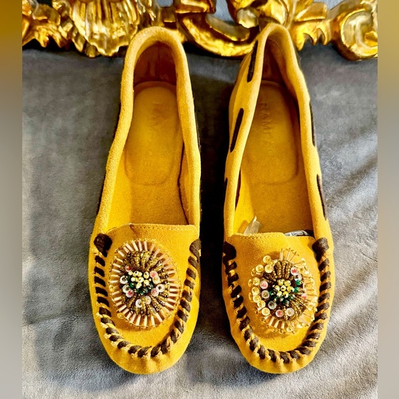Vintage Rampage Leather Moccasins - Picture 1 of 4